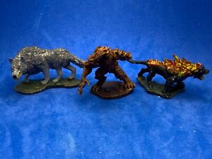 Reaper Bones Miniatures :Werewolf, Giant Wolf, Hell Hound  (painted) Lot 
