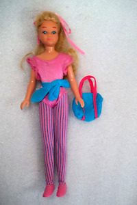 Vintage Barbie Great Shape Skipper Doll Original Outfit 1983 Mattel
