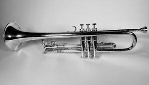 Getzen 900S Eterna Classic Series Bb Professional Trumpet Silver