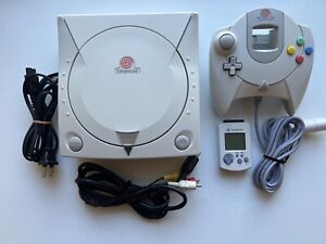 Sega Dreamcast Complete Bundle - Console, Controller, Memory and Cords
