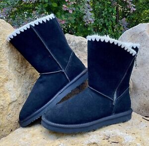 Lamo Sz 9 Womens Black Suede Sherpa Fur Lined Warm Suede Boots EUC Side Zip