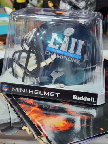 Eagles Mini Helmet  Super Bowl Champions