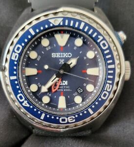 Seiko ProspeX SUN065P1 PADI Kinetic Special Edition Watch Diver GMT Baby Tuna