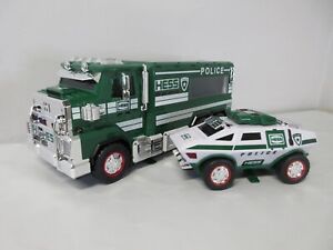 2023 Hess Holiday Police Truck and Cruiser Brand New in Unopened Box