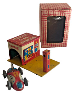 MOBILE OIL SERVICE TIN GAS STATION w/ RACER DIME STORE PENNY TOY w/ Box