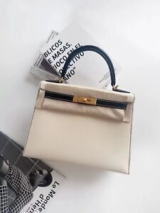 Hermes Kelly Sellier 28 Bag Craie and Black Epsom Leather Wire Drawing Gold HW