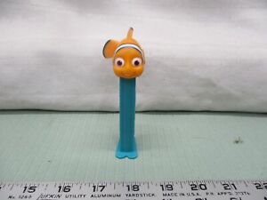 PEZ Dispenser Candy Holder Stick Figure Finding Nemo Blue Clown Fish Ocean Guy