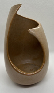 New ListingVintage FRANKOMA ART POTTERY Vase #302 Mid Century Modern MCM Abstract