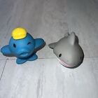 Lot of 2 Munchkin bath toys 2 squirters Fish With Hat And Backpack And Shark