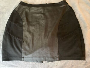 Lane Bryant Ladies Skirt NWOT Leather Look SIZE 22 Plus Size  Black
