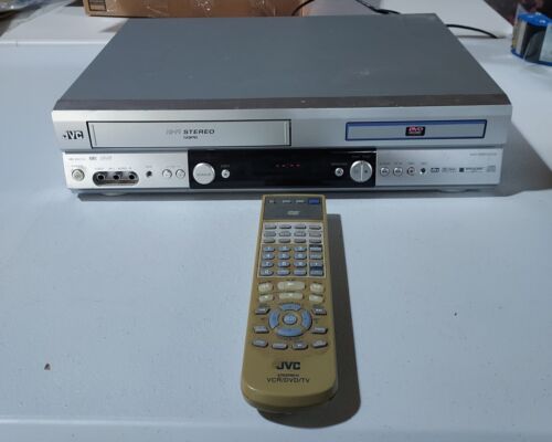 JVC HR-XVC1U DVD VCR Combo VHS Player. With Remote. Works Great. Owned Since New