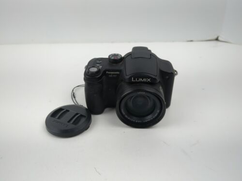 Panasonic LUMIX DMC-FZ7 6.0MP Digital Camera - Black