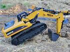 Huina 1580 V4 1:14 Scale 2.4 GHz 23 CH RC Metal Excavator (Latest Model)