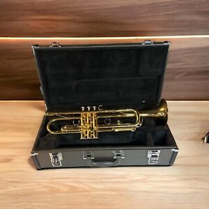 Yamaha YTR2330 Bb Trumpet - Gold Lacquer