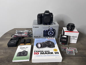 Canon EOS 5D MARK III 22.3 MP Digital SLR Camera & EF40mm f/2.8 STM Lens Bundle