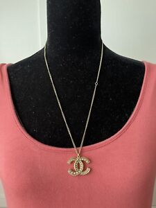 Chanel Fashion Jewelry Light Gold CC Necklace And Chanel CC With Key