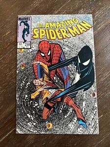 The Amazing Spider-Man #258 (Marvel 1984) Debut Bombastic Bag Man Costume VF/NM