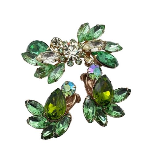 Vintage Womens Brooch Glass Rhinestone Gold Pin Clip Earrings Set Green