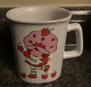 Vintage Strawberry Shortcake Mug 1984 American Greetings *has One Small Chip