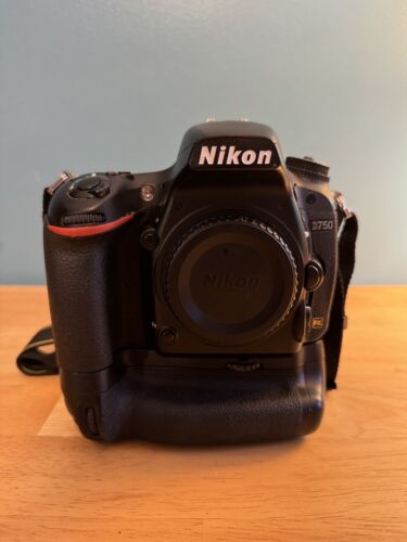 Nikon D750 24.3MP Digital SLR Camera - with battery grip