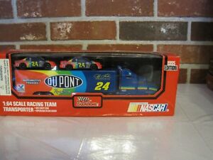 1995 NASCAR RACING CHAMPIONS #24 JEFF GORDON 1:64 SCALE RACING TEAM TRANSPORTER