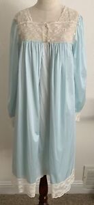 Miss Elaine 2pc Robe & Gown Nylon Lace Peignoir Vintage Pale Blue Honeymoon Sz S