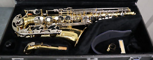 Yamaha YAS-26 Standard Eb Alto Saxophone w/case