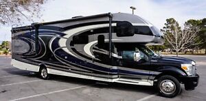 2016 Thor Chateau Super C Motorhome - Your Ticket to Adventure!