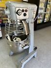 Hobart Mixer D300T  30 Qt W/SS OEM Bowl, Hook, Flat Beater, Wire Whisk Excellent