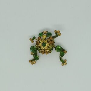 Vintage Schreiner Trembler Lucky Green Frog brooch - Signed