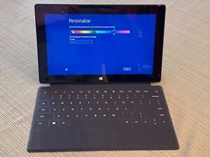 New ListingMicrosoft Surface RT 1516 32GB 10.6 inch Windows Tablet with Keyboard