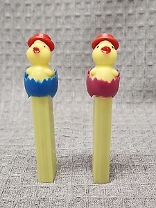 New ListingPEZ Dispensers 1976 Vintage No Feet Chick with Hat Austria Easter Yellow stem