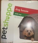 PET SHOPPE Dog house up to 10 lbs with toy