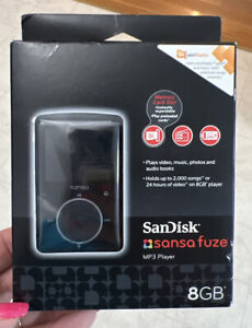 SanDisk Sansa Fuze Black ( 8 GB ) Digital Media Player MP3 PLAYER  NIB Sealed