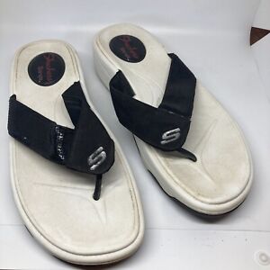 SKECHERS TONE UPS Women’s Size 10 White #38701 Comfort Flip Flop Sandals