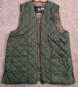Men's Barbour A855 Classic Quilted Waistcoat Zip-in Liner Green Size 42