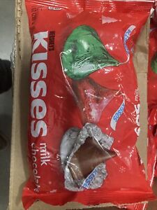 (1) Bag Of Hershey's Kisses Milk Chocolate 10.1 Oz7/24
