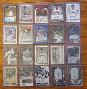New ListingLot of 20 Different Autographed baseball cards.