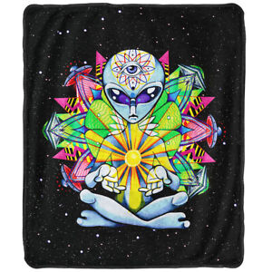 Pulsar Fleece Throw Blanket - Psychedelic Alien / 50