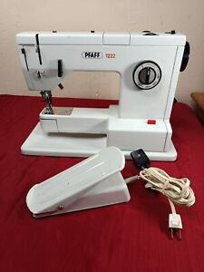 PFAFF 1222 Sewing Machine with Original PFAA Foot Pedal TESTED WORKS