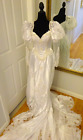 Vintage San-Martin Size 0-2 Wedding / Bridal Gown - Professionally Cleaned Mint