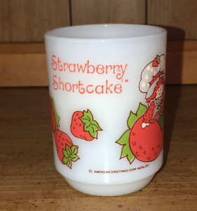 Vintage  Glass  Strawberry Shortcake Cup Mug