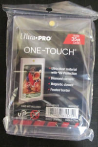 Ultra Pro 35pt One Touch Magnetic Card Holder