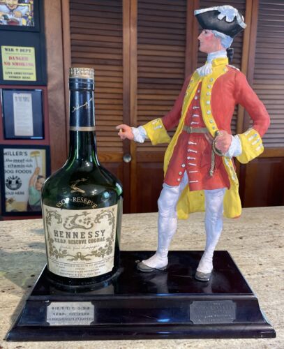 RARE Hennessy VSOP Whiskey Counter Top Store Display Statue 14” Bottle Is Empty!