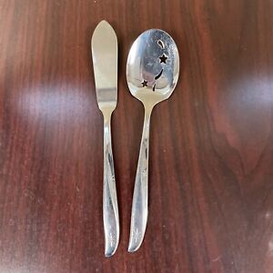 New ListingOneida TWIN STAR Community Stainless Slotted Jelly Spoon& Master Butter Knife