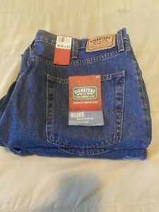 Men's Levi Signature Jeans 40x32 Relaxed Fit Straight Leg NEW w/Tags