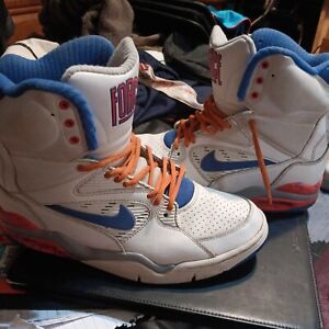 Size 9.5 - Nike Air Command Force Sixers