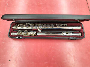 Yamaha Yfl-211Sii Flute _1408