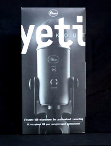 New ListingBlue Yeti Professional Multi-Pattern USB Condenser Microphone - Blackout