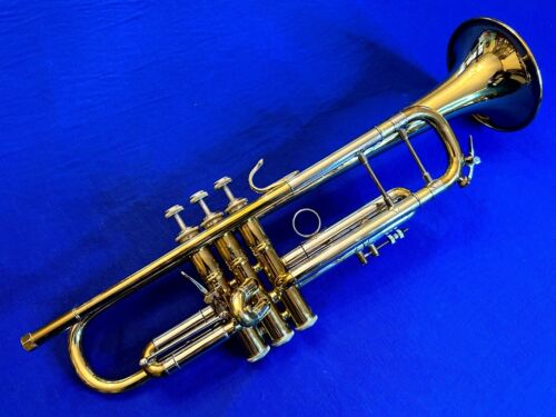 Bach Stradivarius Bb Trumpet, Model 72 with 43 Leadpipe